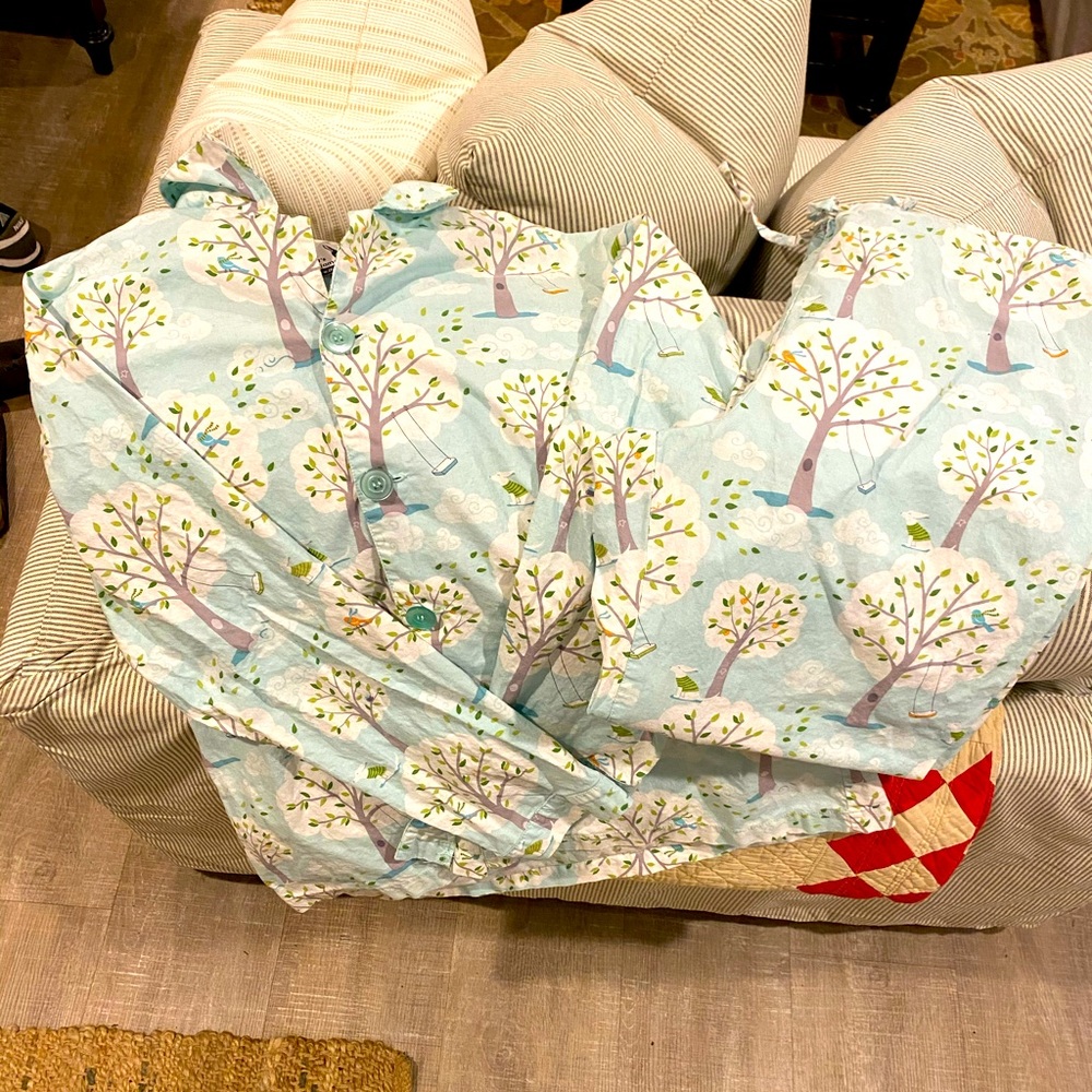 The Cat’s pajamas sleep set 100% cotton